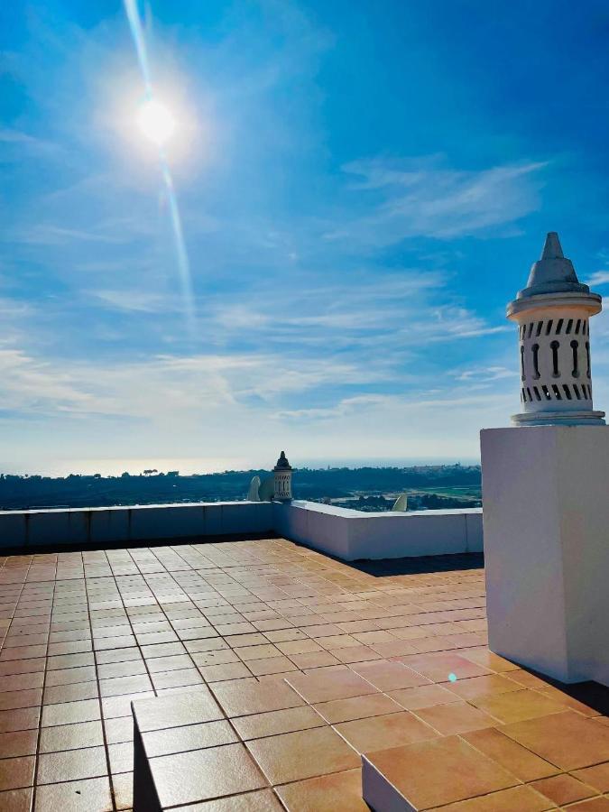 Ocean View Skyline Apartment ‚Hakuna Matata' Albufeira Exterior photo