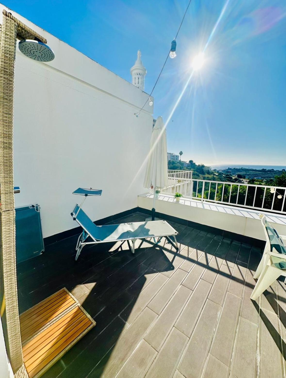 Ocean View Skyline Apartment ‚Hakuna Matata' Albufeira Exterior photo